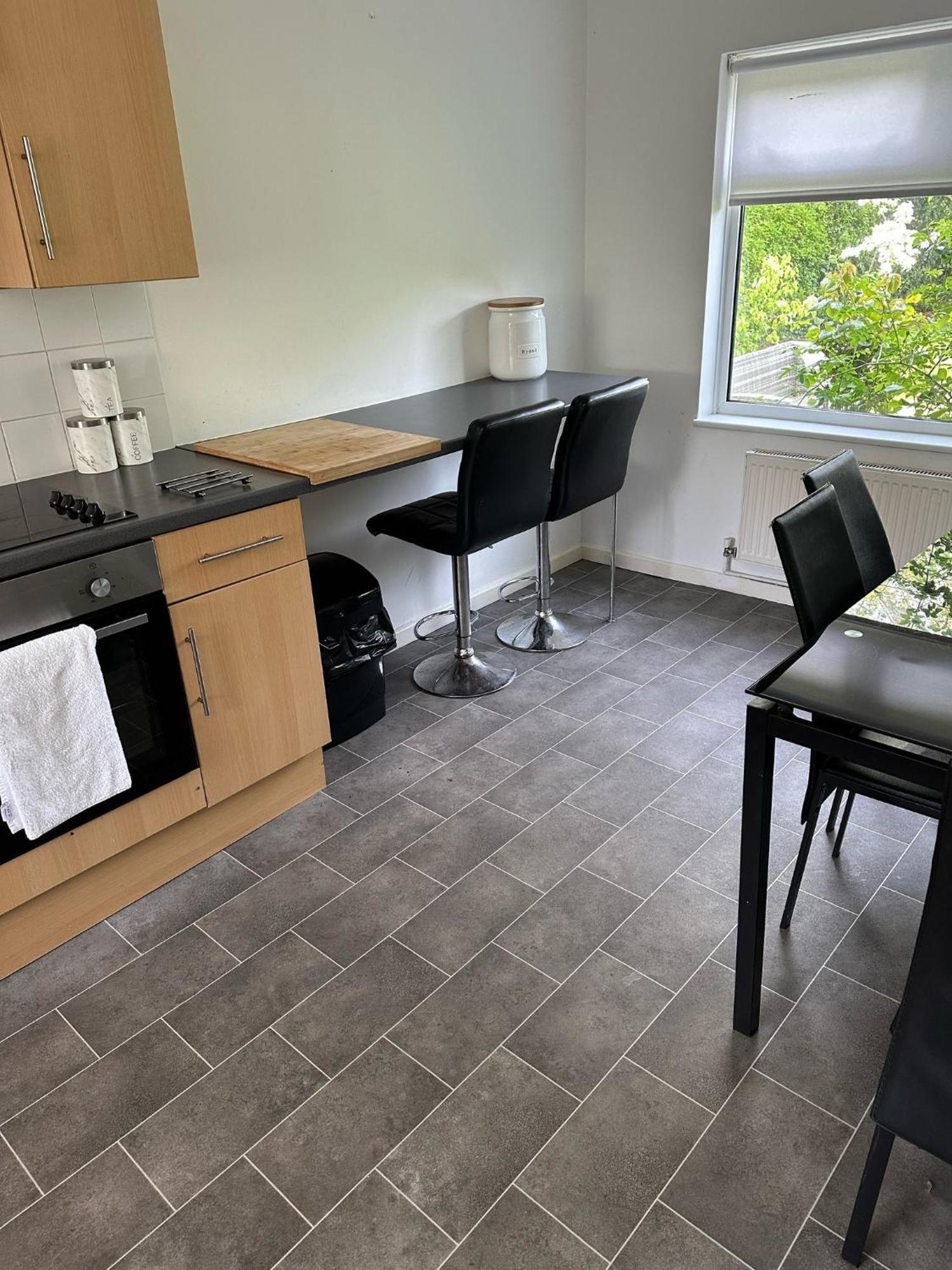 House Number 8 Sleeps Up To 6 People With Smart Tvs In Every Room Wellington  Exterior foto